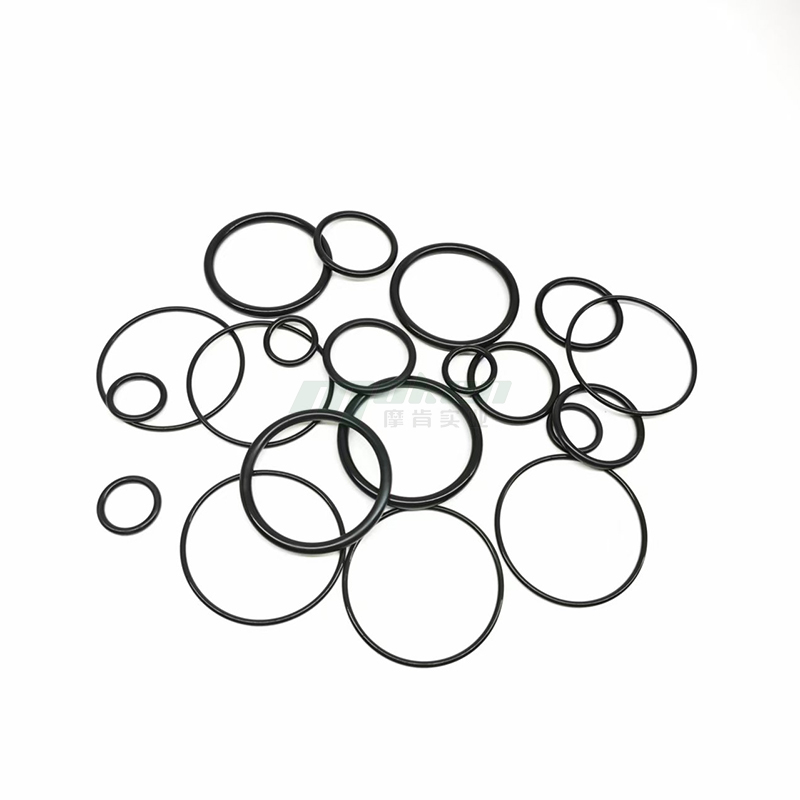 Spraying Common Silicone Oil on the Surface (1).jpg